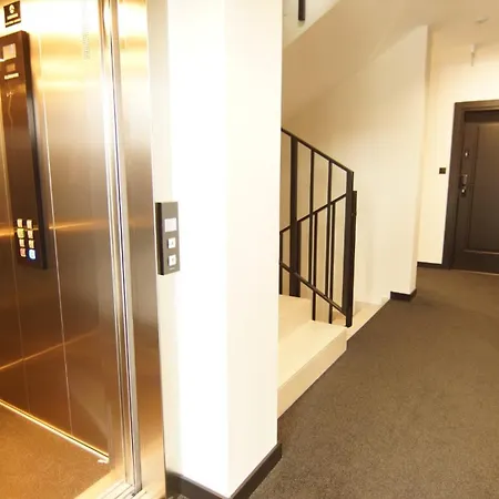 Apartman Avaparts Family *